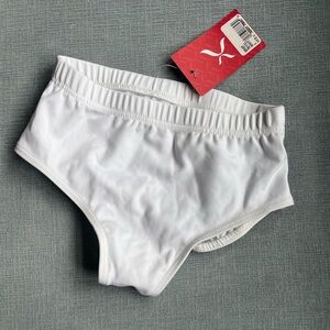 Capezio Intermediate child white dance briefs new with tags